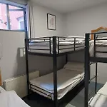 R S - Hostel *